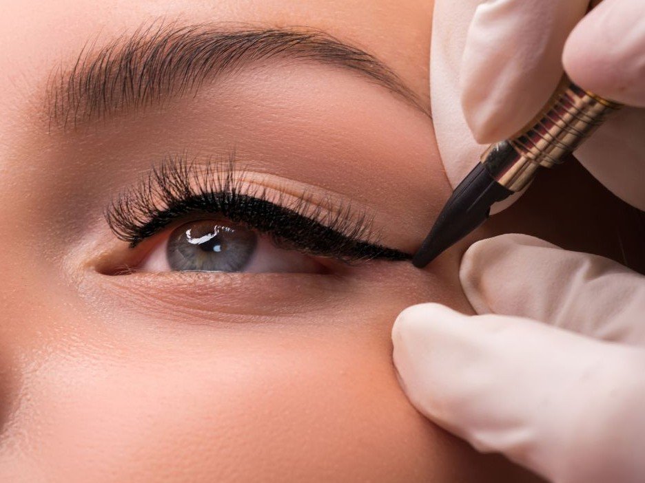 Rejuvi Brow Tattoo Removal