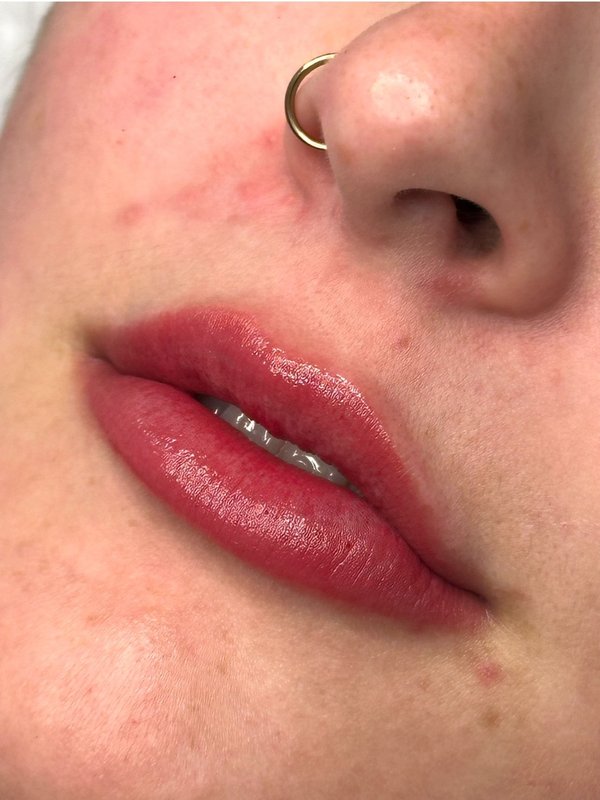 Touch Up - Lips