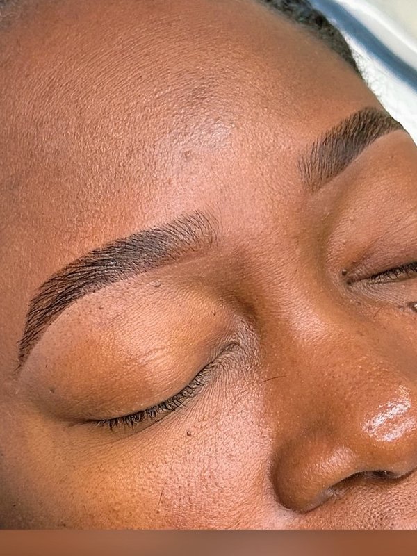 Grad Ready: Brows + Lash Lift
